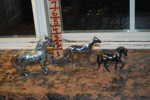 lot 415 image: Horses