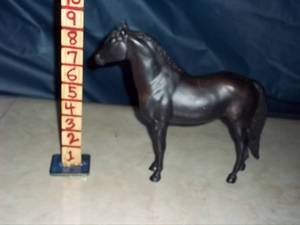 lot 390 image: Breyer Horse