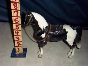 lot 393 image: Breyer Horse