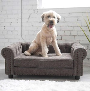 lot 637 image: La-Z-Boy Newton Pet Sofa
