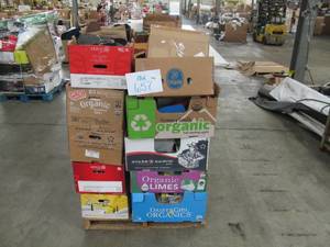 lot 657 image: Pallet of Store Overstock and Returned Products