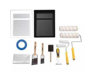 lot 711 image: Wagner 15-Piece Paint Set