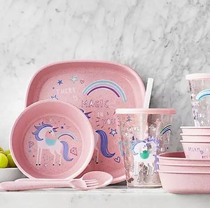 lot 714 image: Members Mark 20-Piece Break-resistant Wheat Straw Kids Dinnerware Set - Unicorn