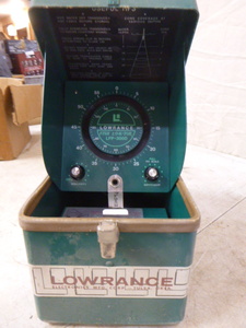 Lowrance Fish Finder