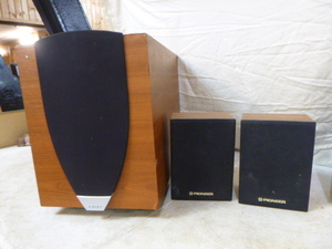 3 Speakers