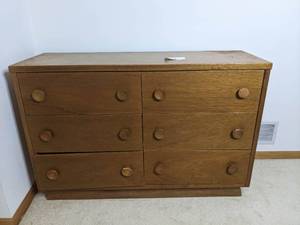 lot 41 image: Vintage Wooden Dresser 48x16x32