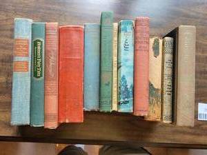 lot 106 image: 12 Extremely Rare Antique Books