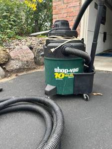 lot 159 image: 10 Gallon WetDry Shop Vac