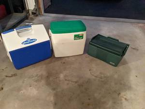 lot 242 image: Assorted Cooler Collection