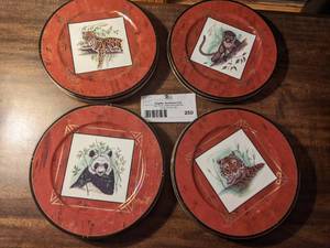 lot 250 image: Vintage Lynn Chase Designs Animal Plate Collection 12pc