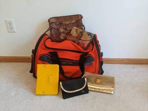 lot 180 image: Big Designer Purses & Bag Collection