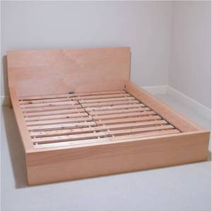 lot 89 image: Queen-Size Hamar Ikea Bed-Has all The Parts