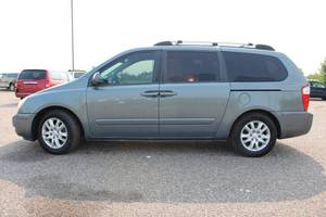 2006 Kia Sedona LX
