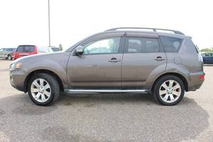 2010 Mitsubishi Outlander SE - AWD