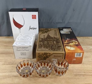 lot 117 image: Beautiful Assorted Crystal and Glass Drink Ware and Small Bowls Z