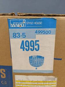 lot 104 image: Montgomery Ward Style House Ceiling Lighting Fixture Z
