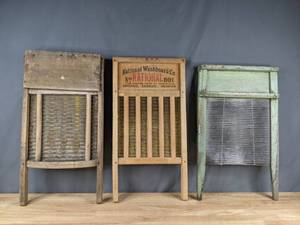 lot 177 image: Vintage The Brass King Top Notch, National Washboard Co. No. 801 and Other Wooden Washboards Q
