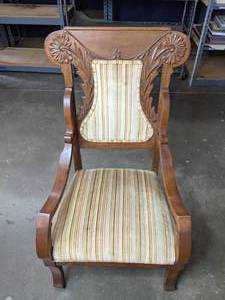 lot 213 image: Gorgeous Vintage Chippendale Armchair Q
