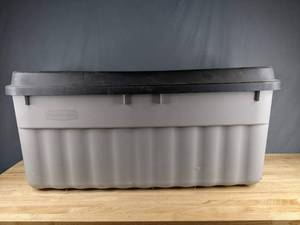 lot 275 image: Rubbermaid Roughneck 54 Gallon Storage Tote X