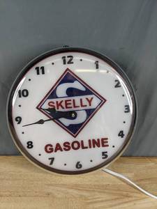lot 239 image: Skelly Gasoline Clock X
