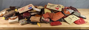 lot 320 image: Re-Sellers Dream of Clutches, Wristlets, Coin Purses, Slimfold Wallets, Etc. Z