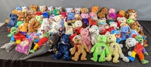 lot 297 image: Large Collection of TY Beanie Babies (Most are Bears)  W