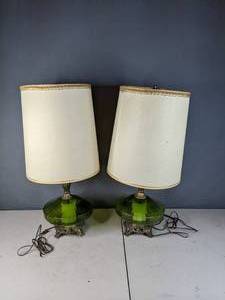 lot 284 image: Pair of Gorgeous Green Glass Vintage Lamps  X