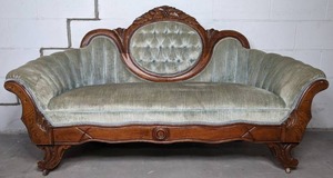 lot 305 image: Vintage Victorian Style Sofa with Carved Frame and Velvet Upholstery  X