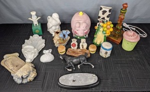 lot 341 image: Vintage Porcelain Collectible Decor Pieces Pilsbury Doughboy, Lenox The Arabian Knight Horse Sculpture, The Balloon Lady and More  W