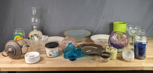 lot 350 image: A Collection of Glassware, Oil Lamp, Candles, Pumpkin Pie Recipe Dish, Lemon Meringue Pie Recipe Dish and More   W