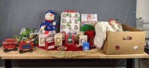 lot 377 image: A Collection of Christmas Decorations, Christmas Lights, Keepsake Ornaments, Skating Snowman, Light Up Mouse and More   W