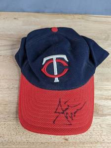 lot 12 image: MLB Justin Morneau Autographed Minnesota Twins Baseball Cap  W