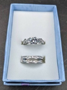 lot 23 image: Womens 3-Piece Cubic Zirconia Wedding Set Q