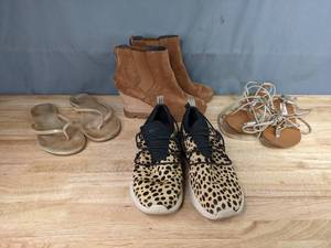 lot 58A image: Tkees Womens Size 10 Flip Flops, Steve Madden Size 10 Womens Sandals, Mark Nason Size 9 Sneakers and Sorel Womens Size 9 Uptown Boot Wedge F