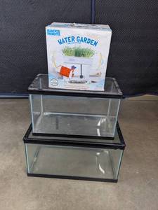 lot 477 image: Back to the Roots Water Garden Mini Ecosystem and 2 Glass Tanks R