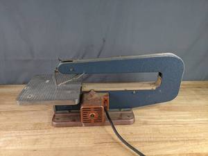 lot 489 image: Scroll Saw  R