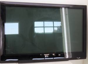 LG 42PG20C Plasma TV