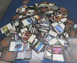 lot 5 image: SMALL LOT OF FLESH & BLOOD CARDS