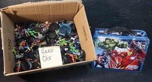 lot 52 image: HERO CLIX FIGURES AND AVENGERS LUNCH PALE