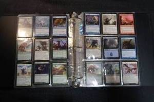 lot 58 image: BINDER OF MAGIC THE GATHERING CARDS