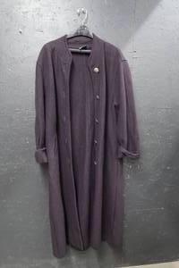 lot 120 image: PURE WOOL GEIGER AUSTRIA TRENCH COAT