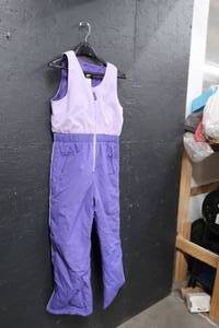 lot 123 image: ATHLETECH SNOWPANTSBIBS, GIRLS