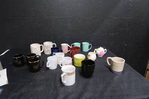 lot 145 image: COFFEE CUPS