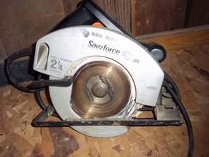 Black n Decker circular saw...