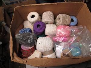 Large box of assorted sewing suppli...