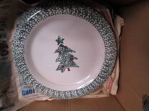 Large box with matching set of Chri...