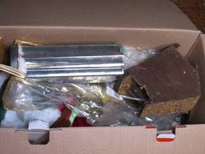 Box of Christmas items, misc decor,...
