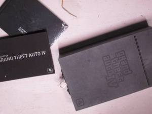 Grand theft auto lock box with key ...