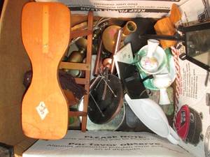 Box of misc home decor, brass, glas...