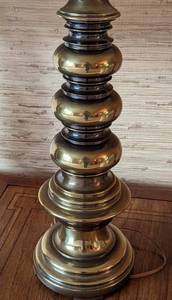 lot 6 image: Pair of Brass Table Lamps